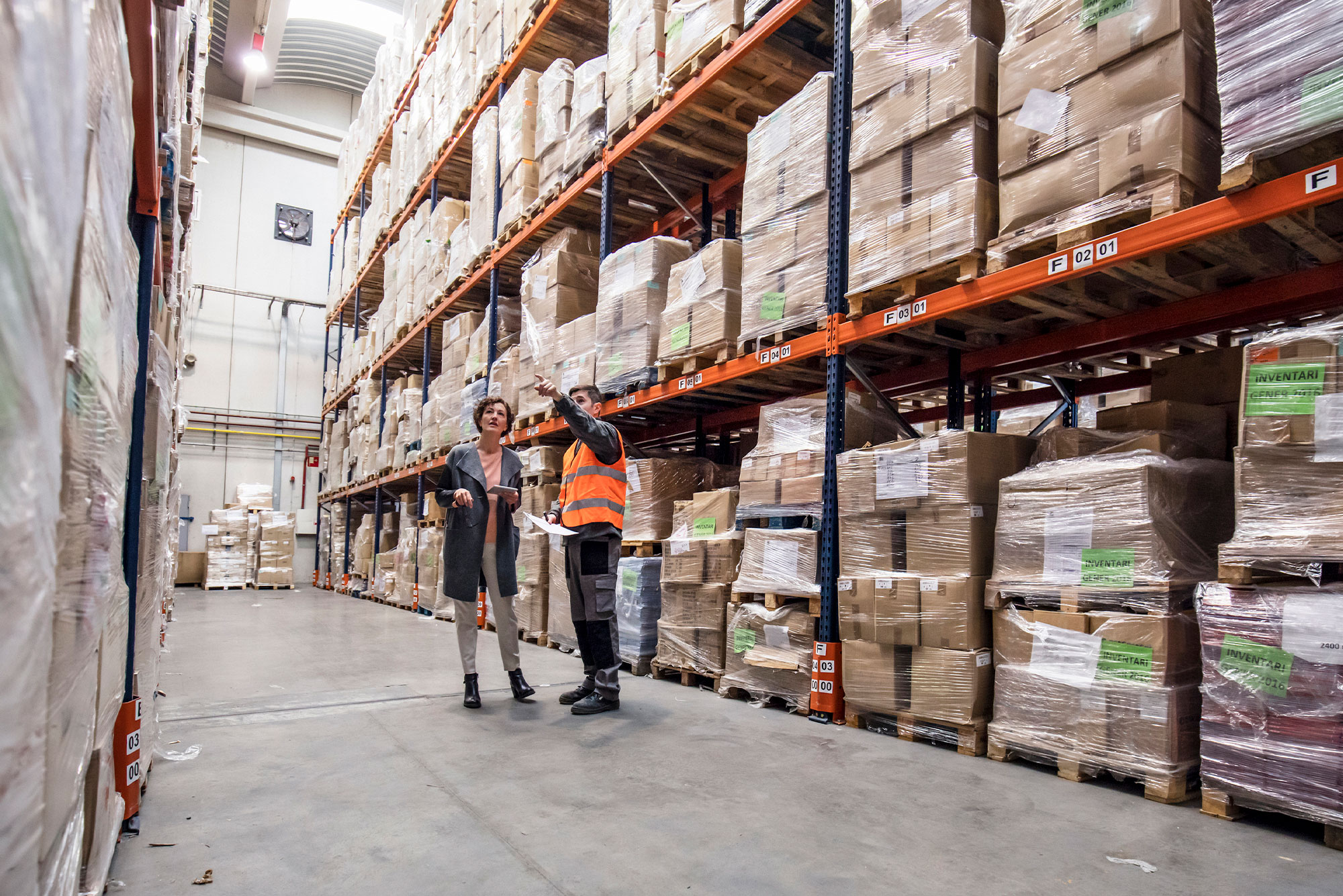 Read more about the article Outsourcing to a 3pl: Is it worth it?