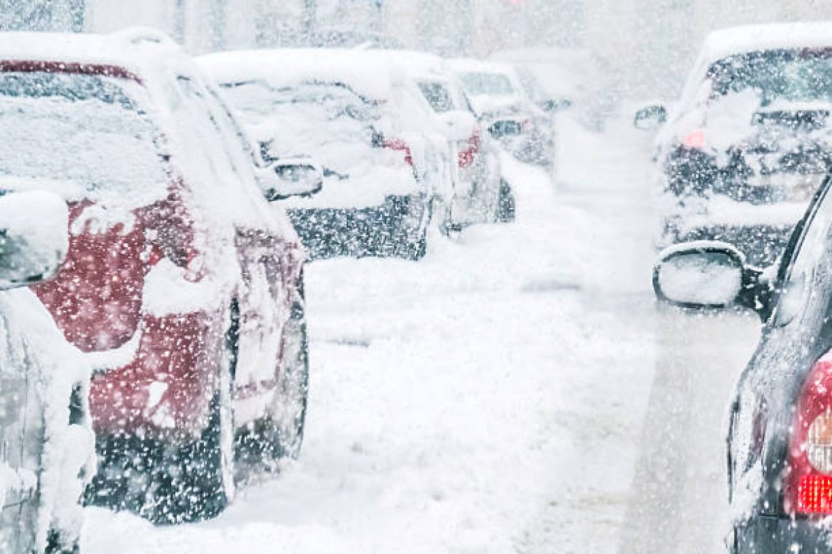 Snowy European day traffic.